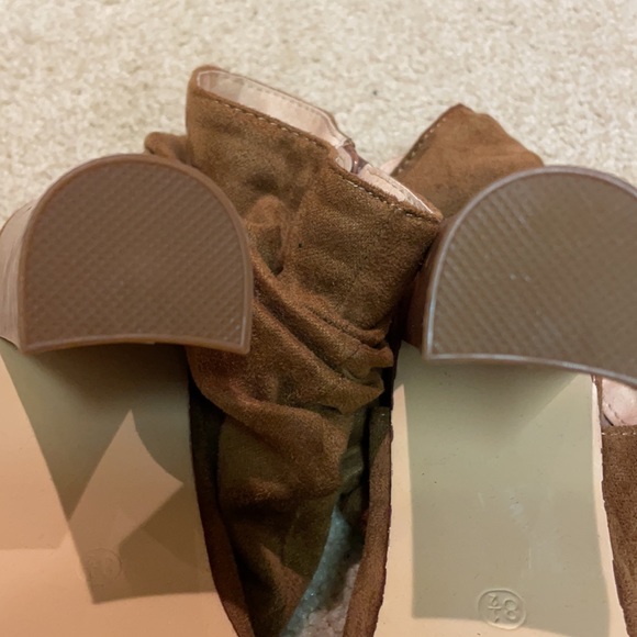 slouch open toed heels - Picture 6 of 6